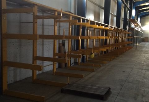 Βιομηχανικό ακίνητο Μάνδρα