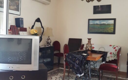 Αγία Σοφία Πειραιά πωλείται ρετιρέ 85 τ.μ.